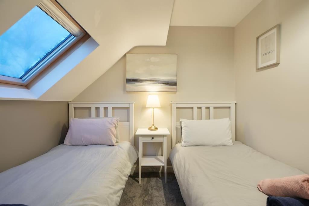Stradbroke House - 5 Bed Townhouse, Sleeps 11, Great For Group Stays & Workers, Free Parking & Netflix - Hosted By Stay Host Save Шефилд Экстерьер фото